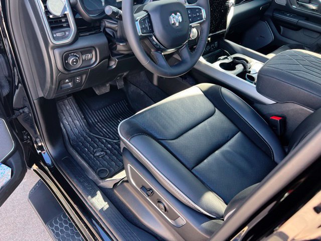 Used 2026 RAM 1500 Laramie w/ Night Edition AWD/4WD image 5