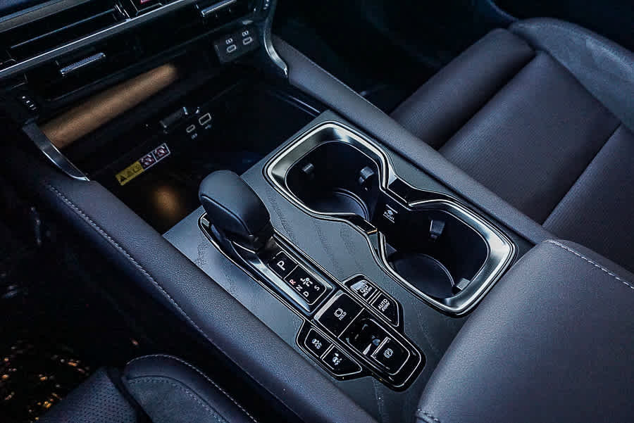 New 2026 Lexus RX 450h AWD image 23