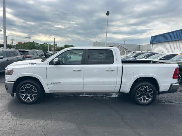 Used 2025 RAM 1500 Laramie AWD/4WD image 6