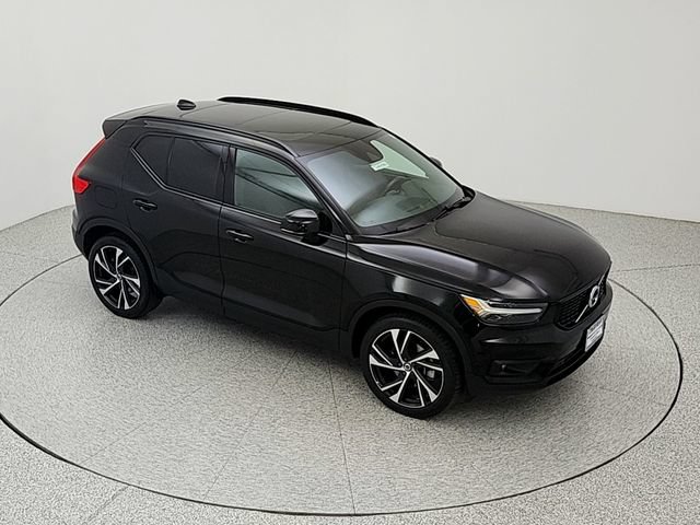 Used 2019 Volvo XC40 T5 R-Design AWD/4WD image 15