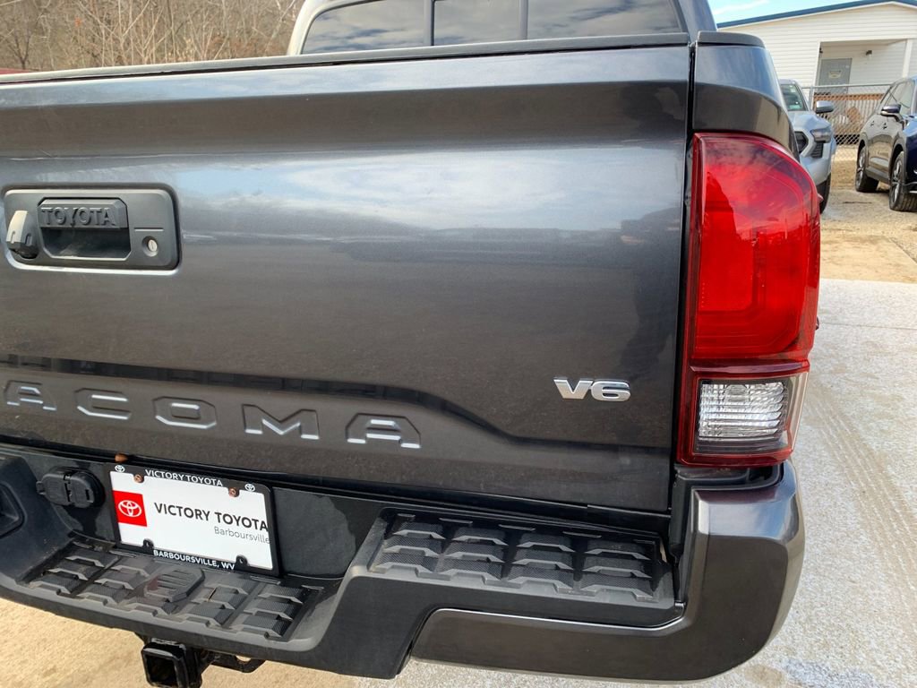 Used 2023 Toyota Tacoma SR image 34