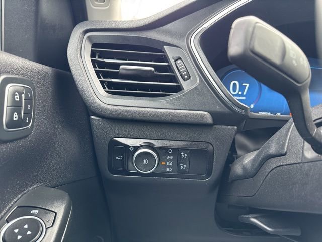 Used 2023 Ford Escape Platinum image 15