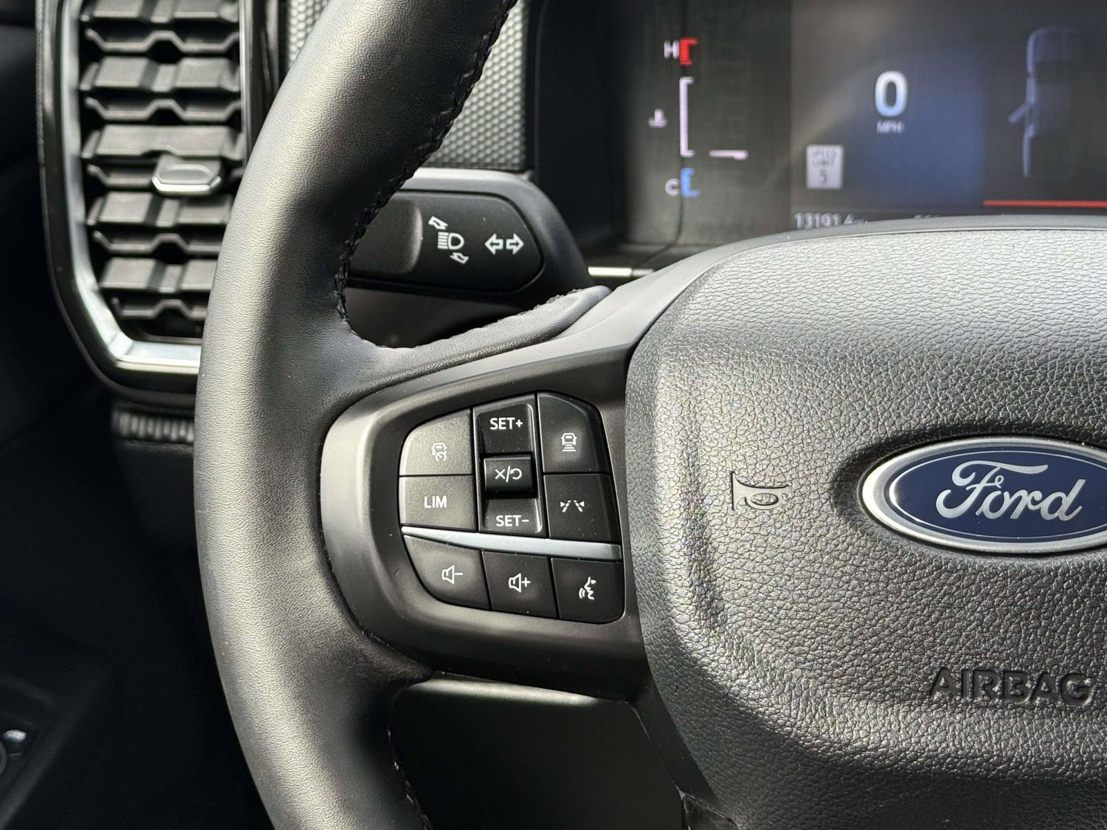 Certified 2024 Ford Ranger XLT w/ Technology Package AWD/4WD image 15