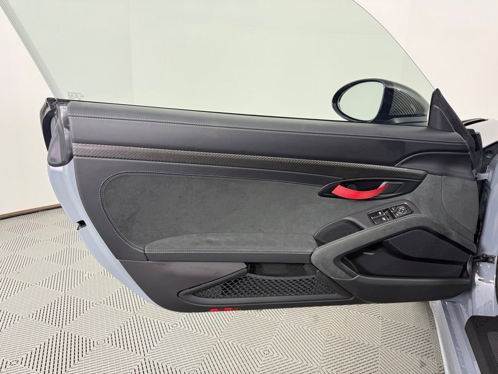 Certified 2025 Porsche 718 Cayman GT4 RS image 18