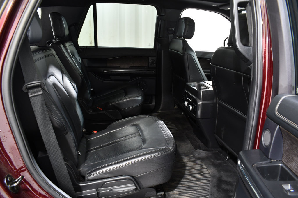 Used 2020 Ford Expedition Limited w/ Equipment Group 302A AWD/4WD image 19