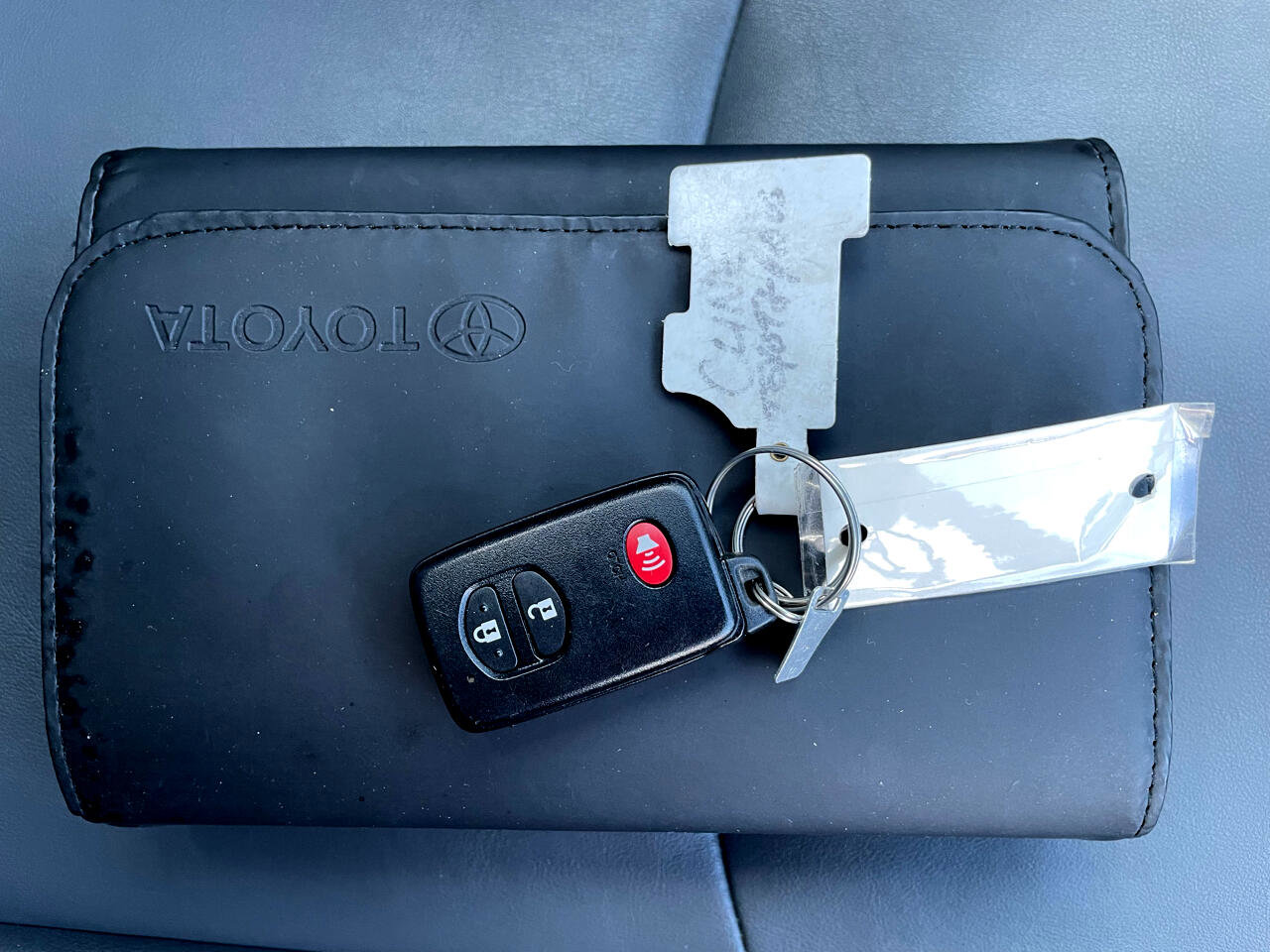 Used 2014 Toyota Prius Three image 32