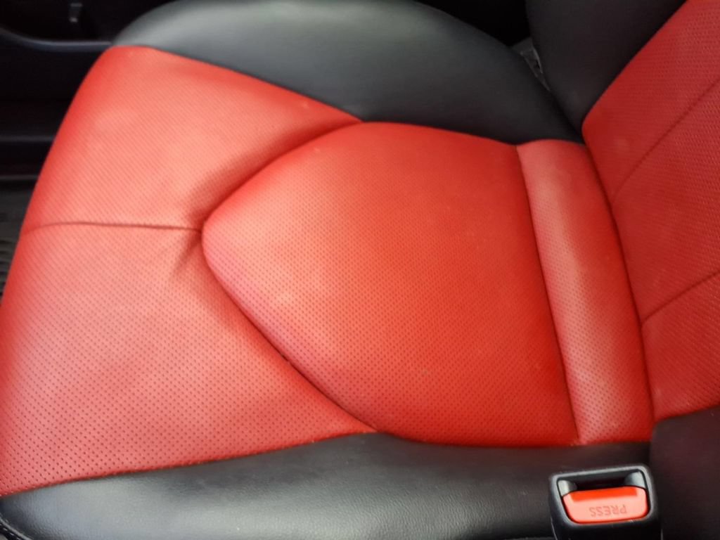 Used 2023 Toyota Highlander XSE FWD image 26