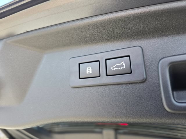 New 2026 Subaru Outback Touring AWD/4WD image 15