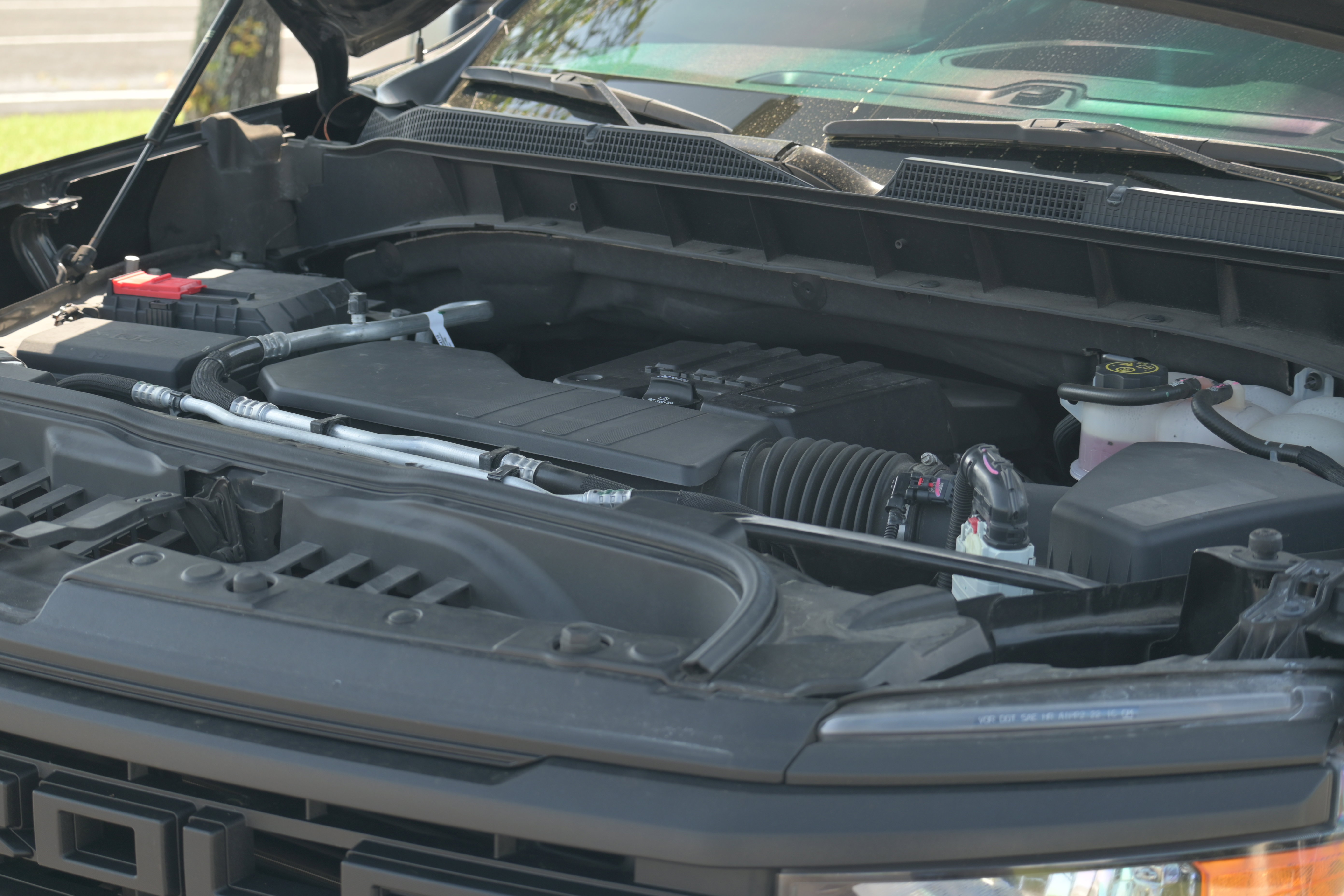 Used 2023 Chevrolet Silverado 1500 Custom image 8