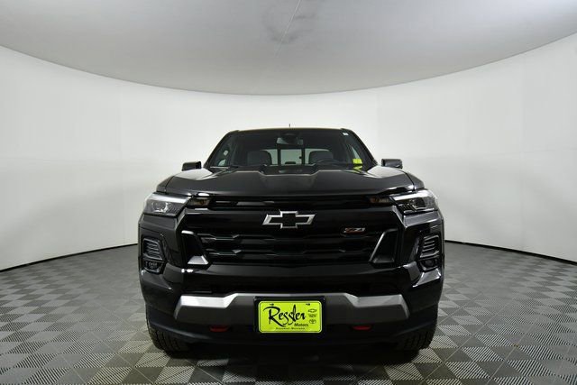 Used 2024 Chevrolet Colorado Z71 w/ Z71 Convenience Package 2 image 7