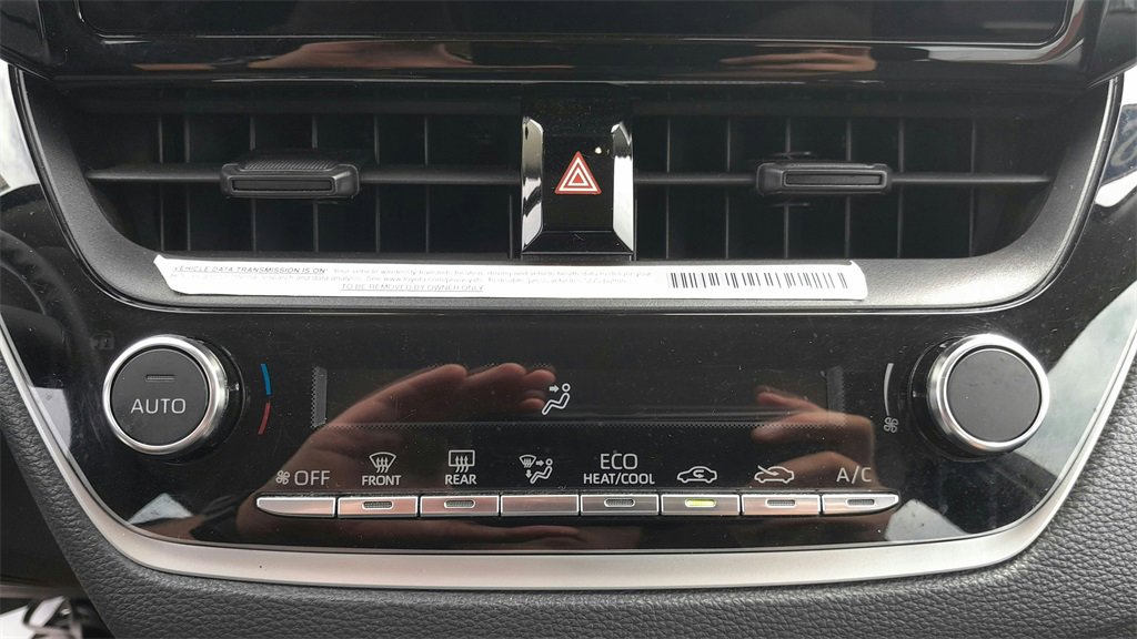 Used 2023 Toyota Corolla LE image 26