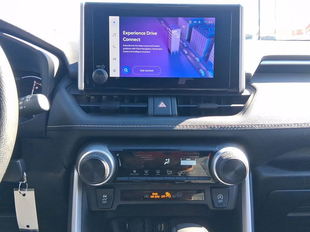 Used 2024 Toyota RAV4 LE image 18