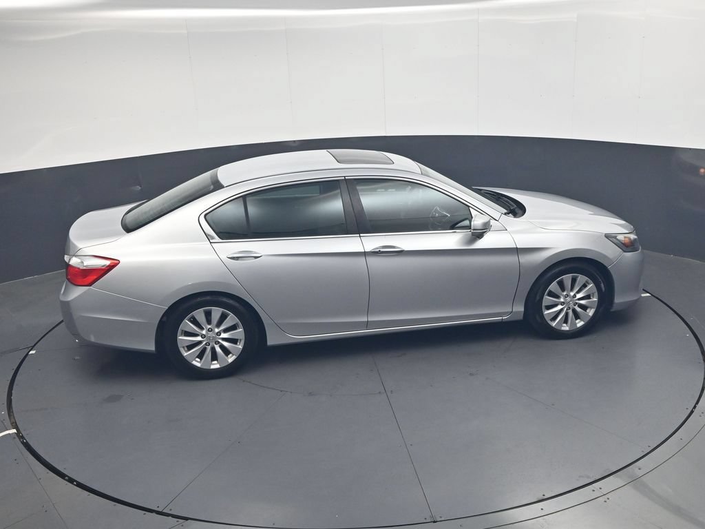Used 2013 Honda Accord EX image 32