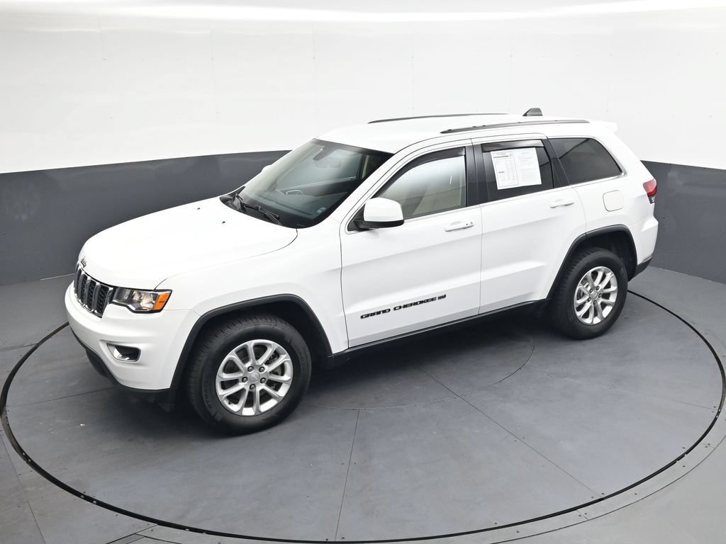 Used 2022 Jeep Grand Cherokee Laredo E AWD/4WD image 38