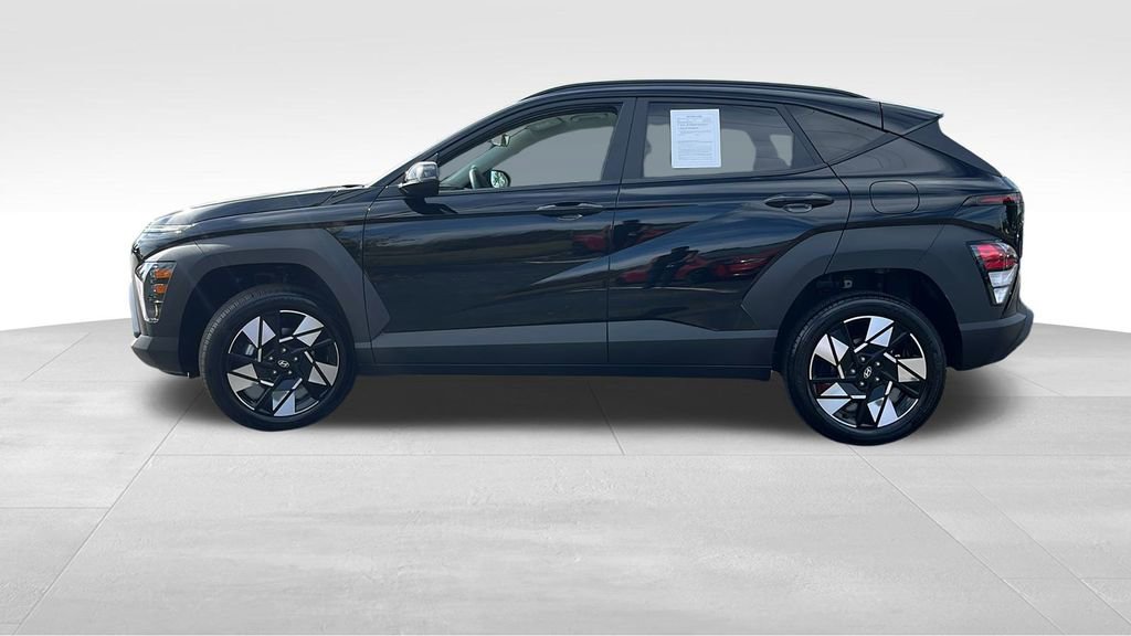 Used 2025 Hyundai Kona SEL image 6