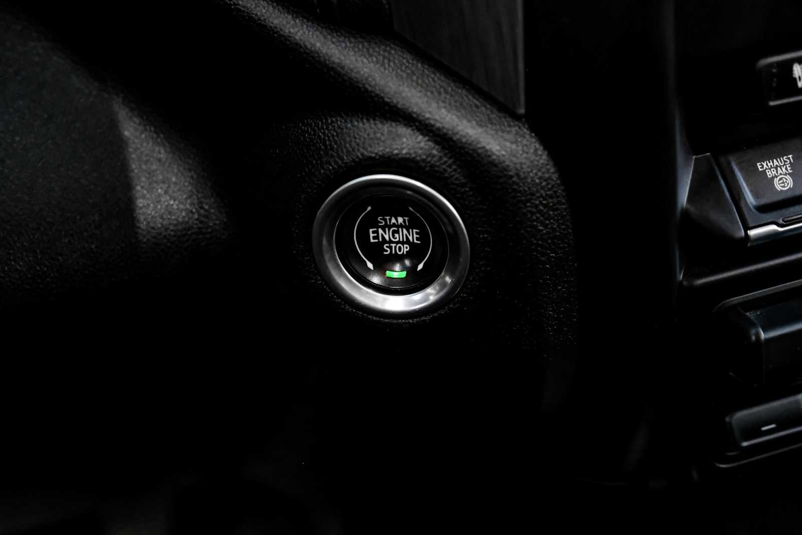 Used 2023 GMC Sierra 2500 Denali w/ Denali Ultimate Package image 19