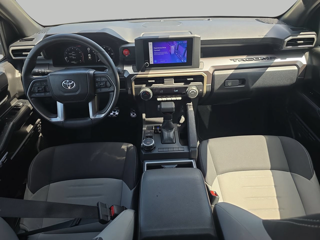 Used 2025 Toyota Tacoma TRD Sport AWD/4WD image 12