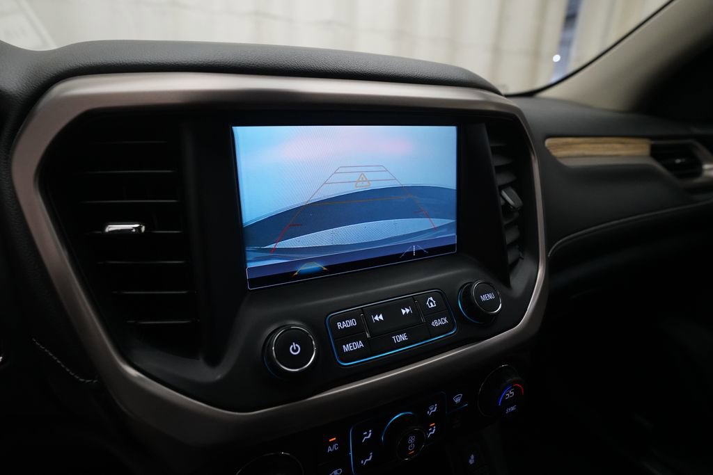 Used 2018 GMC Acadia Denali AWD/4WD image 19
