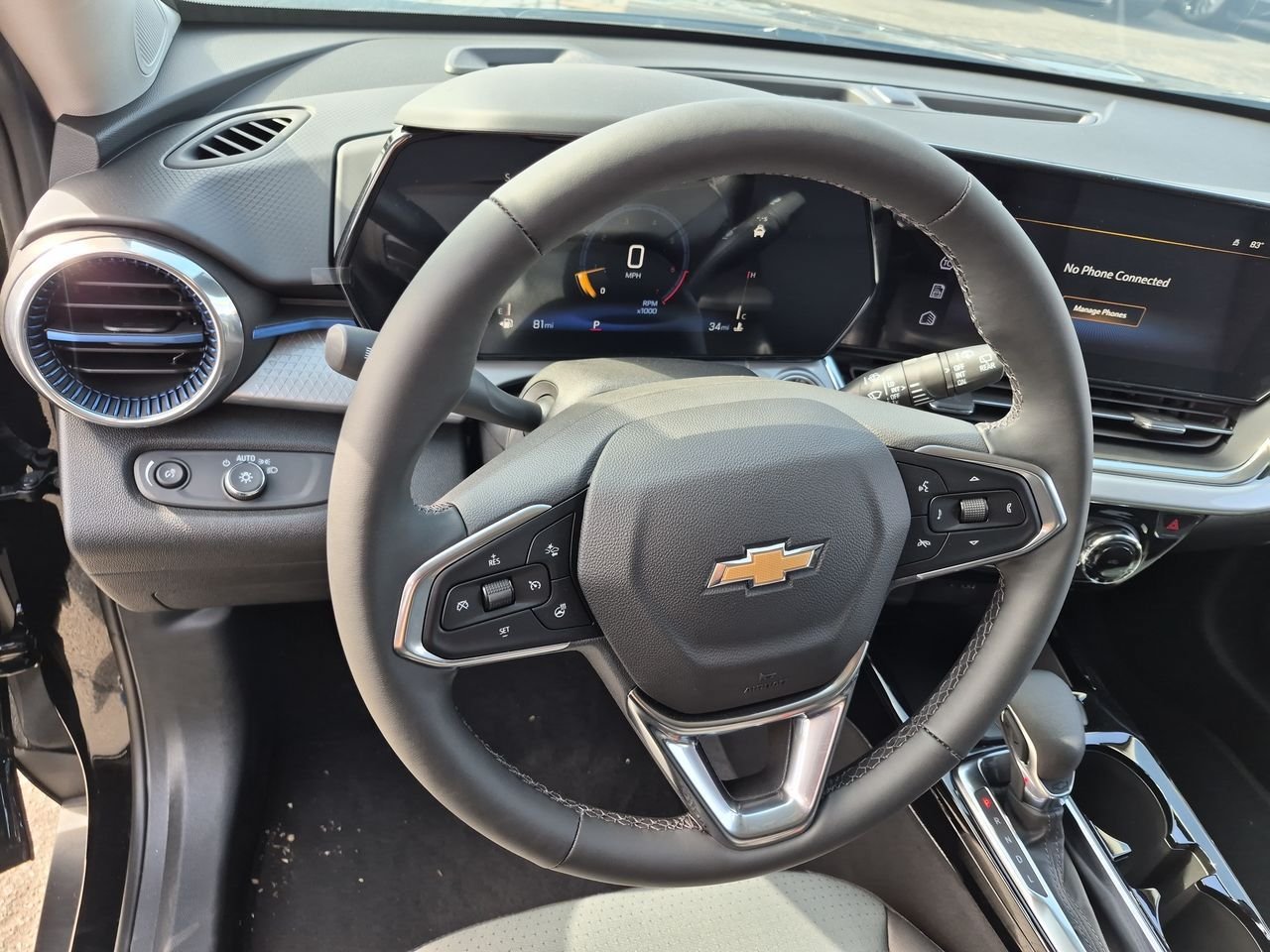 New 2026 Chevrolet Trax LT w/ Driver Confidence Package FWD image 11