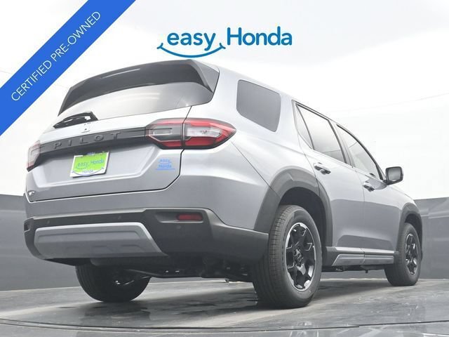 Used 2025 Honda Pilot EX-L image 32