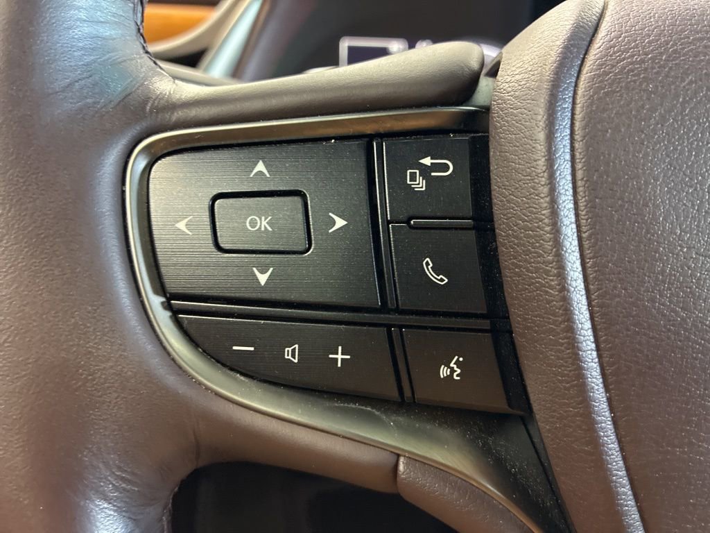 Certified 2019 Lexus ES 300h Ultra Luxury image 25