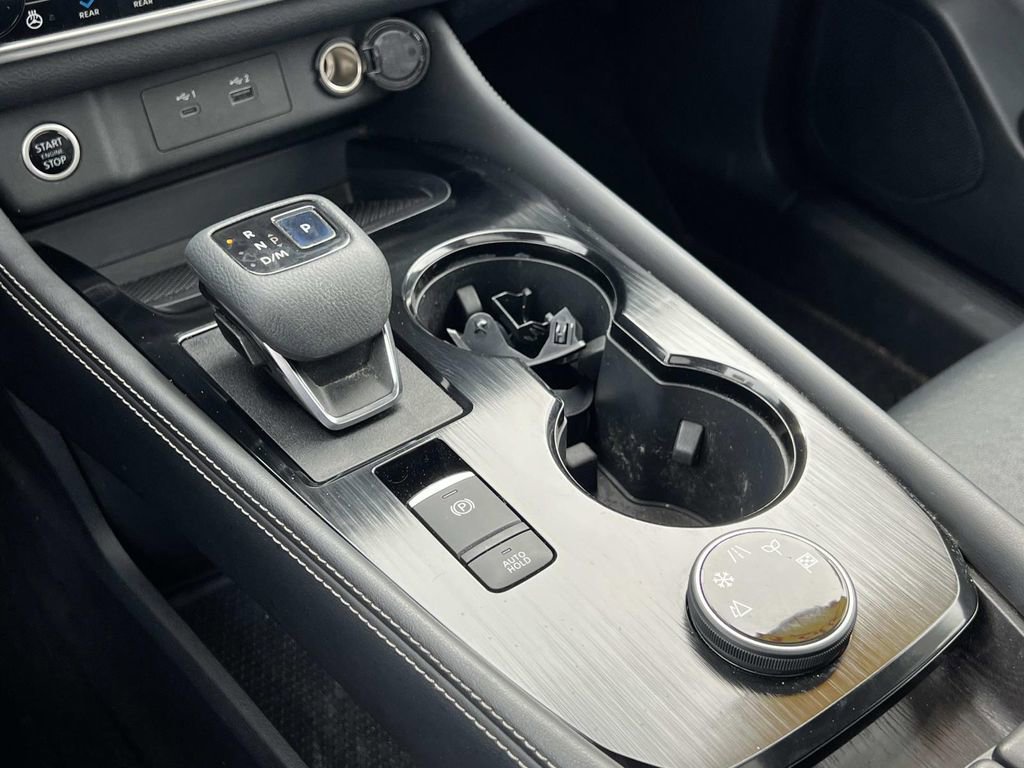 Used 2021 Nissan Rogue SL image 20