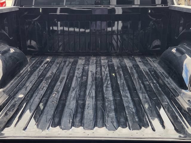 Used 2025 RAM 1500 Laramie AWD/4WD image 31
