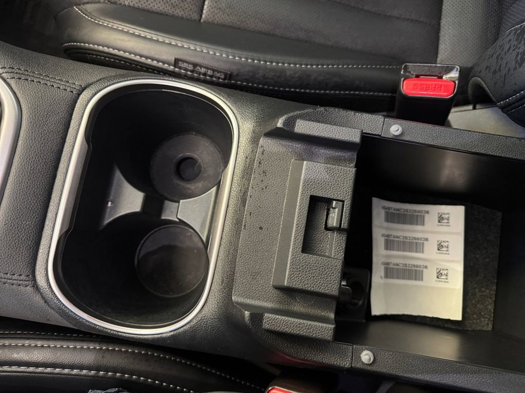 Used 2025 Subaru Outback Limited image 23