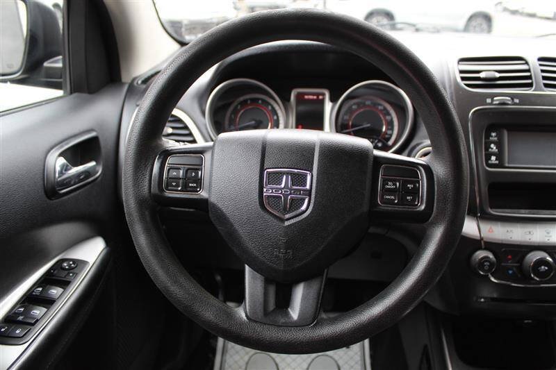 Used 2014 Dodge Journey SXT w/ Flexible Seating Group AWD/4WD image 14