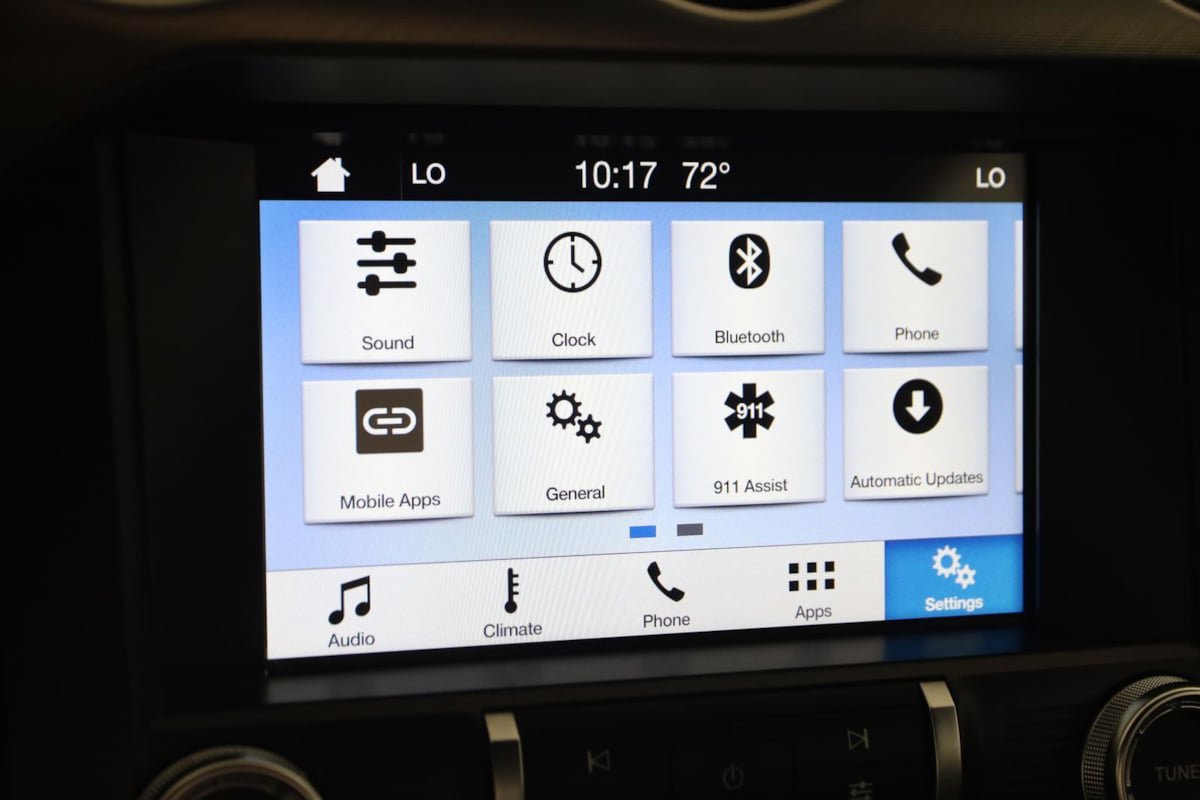 Used 2019 Ford Mustang Premium w/ Pony Package RWD image 36