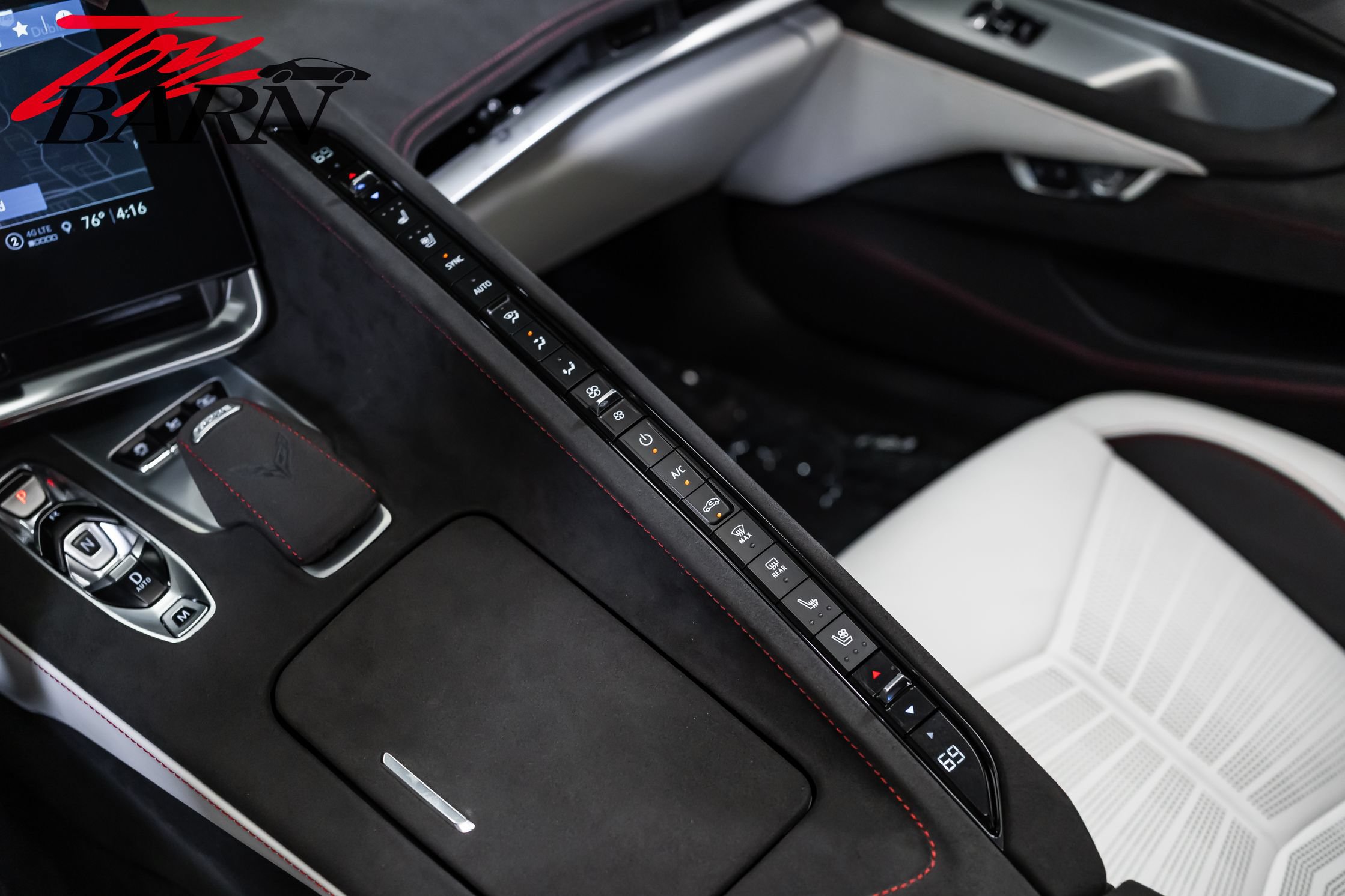 Used 2023 Chevrolet Corvette Z06 RWD image 50