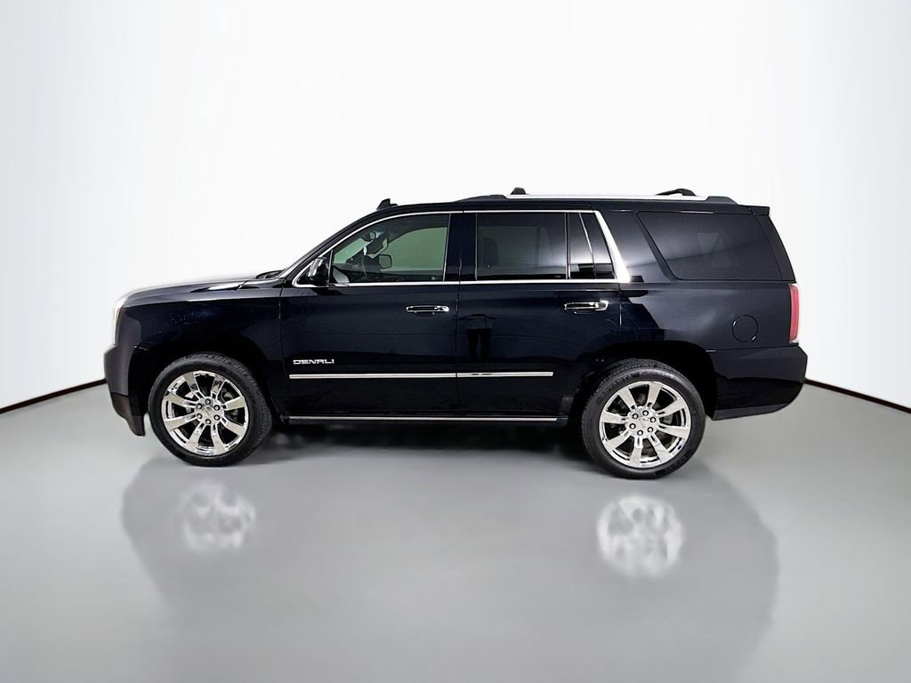 Used 2015 GMC Yukon Denali w/ Premium Package image 4