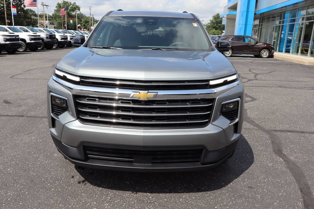 New 2027 Chevrolet Traverse LT w/ Driver Confidence Package AWD/4WD image 29