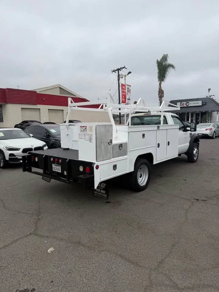 Used 2010 Ford F450 XL AWD/4WD image 4