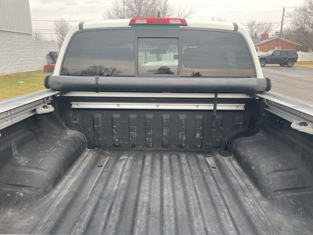 Used 2022 Nissan Frontier PRO-4X AWD/4WD image 13