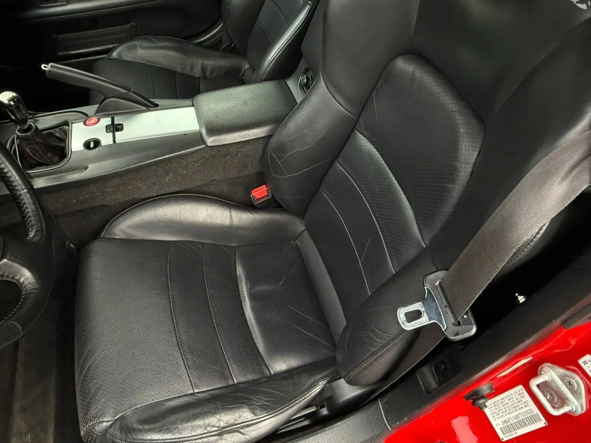Used 2000 Honda S2000 image 18