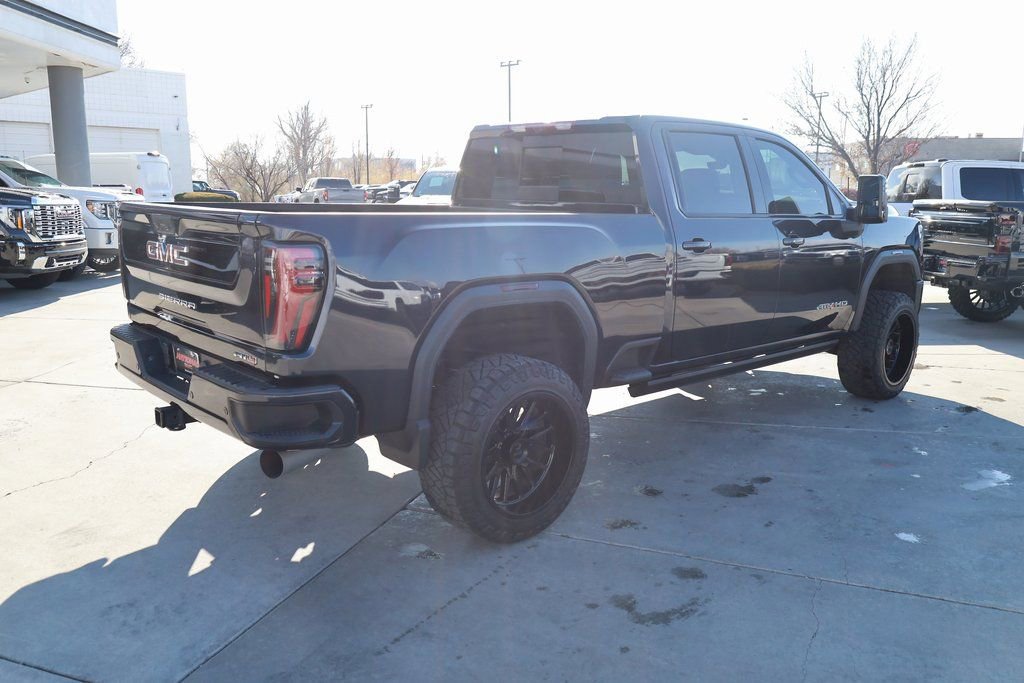 Used 2024 GMC Sierra 3500 AT4 w/ AT4 Premium Plus Package image 6
