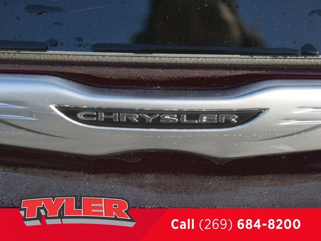 New 2026 Chrysler Pacifica Select AWD/4WD image 16