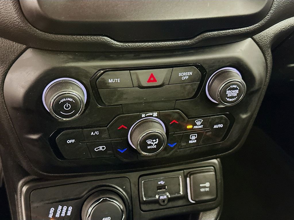 Used 2019 Jeep Renegade Latitude image 15