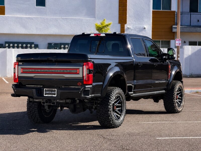Used 2023 Ford F250 Lariat w/ Lariat Ultimate Package AWD/4WD image 4