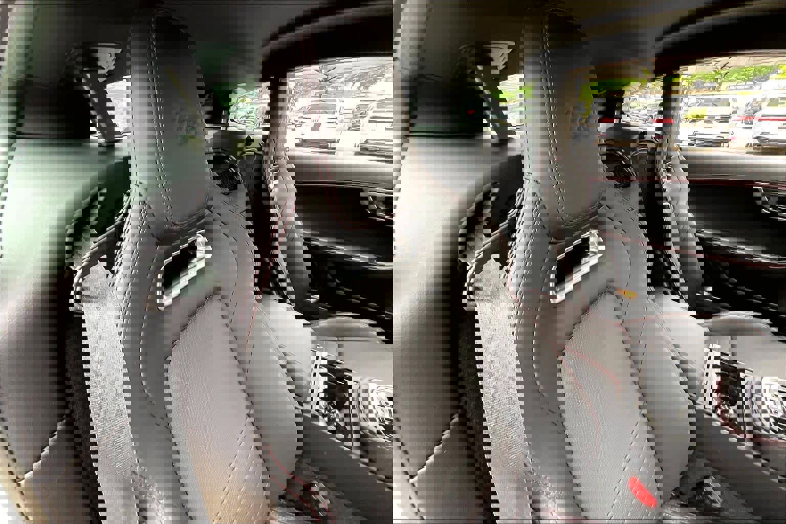 Used 2020 Jaguar F-TYPE R image 20