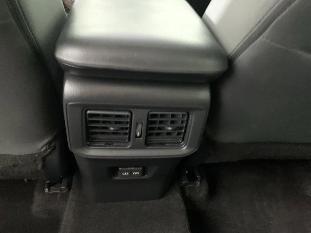 Used 2022 Toyota RAV4 XLE w/ Convenience Package AWD/4WD image 33