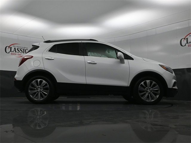 Used 2018 Buick Encore Preferred image 29