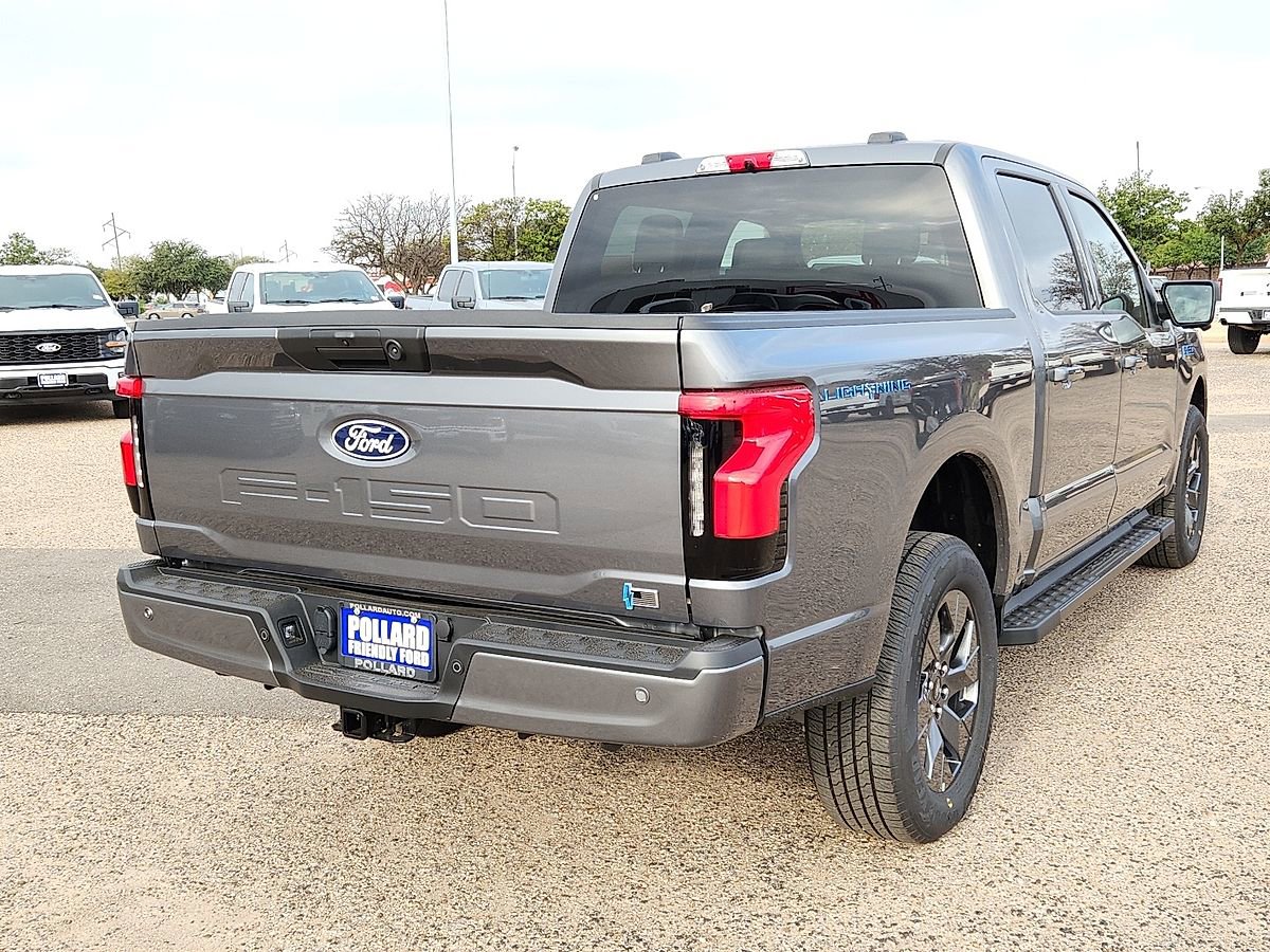 New 2025 Ford F150 Lightning Flash AWD/4WD image 4