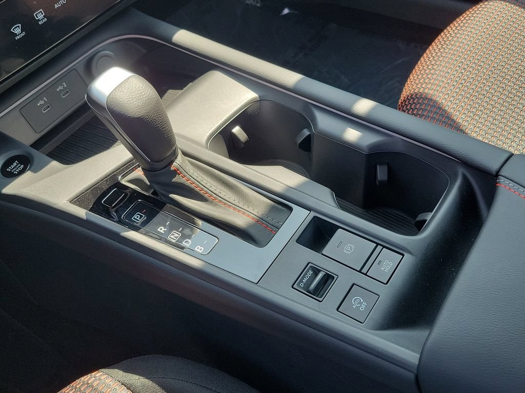 New 2026 Nissan Sentra SR w/ Floor Mat Package FWD image 12
