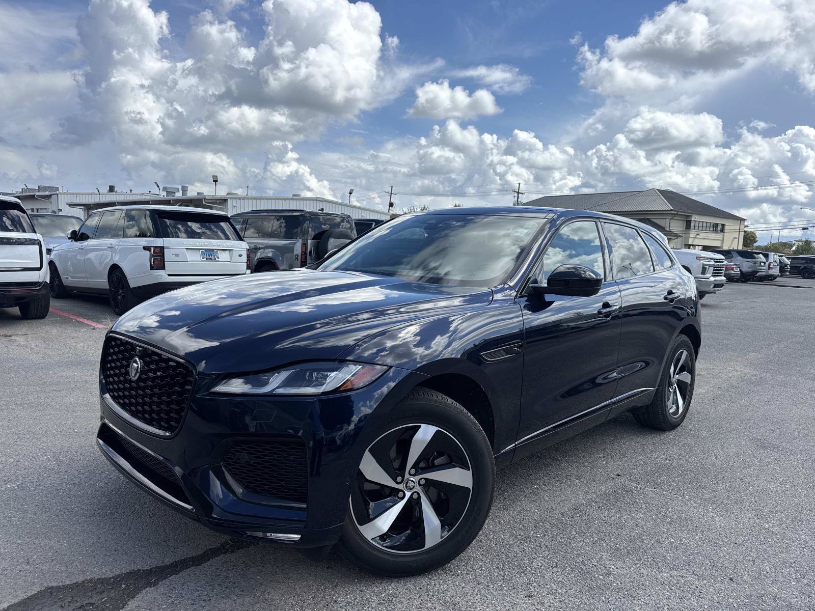 Used 2026 Jaguar F-PACE R-Dynamic S AWD/4WD image 1