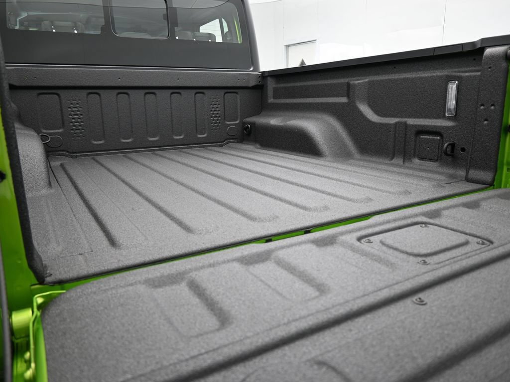 New 2026 Jeep Gladiator Sport AWD/4WD image 31