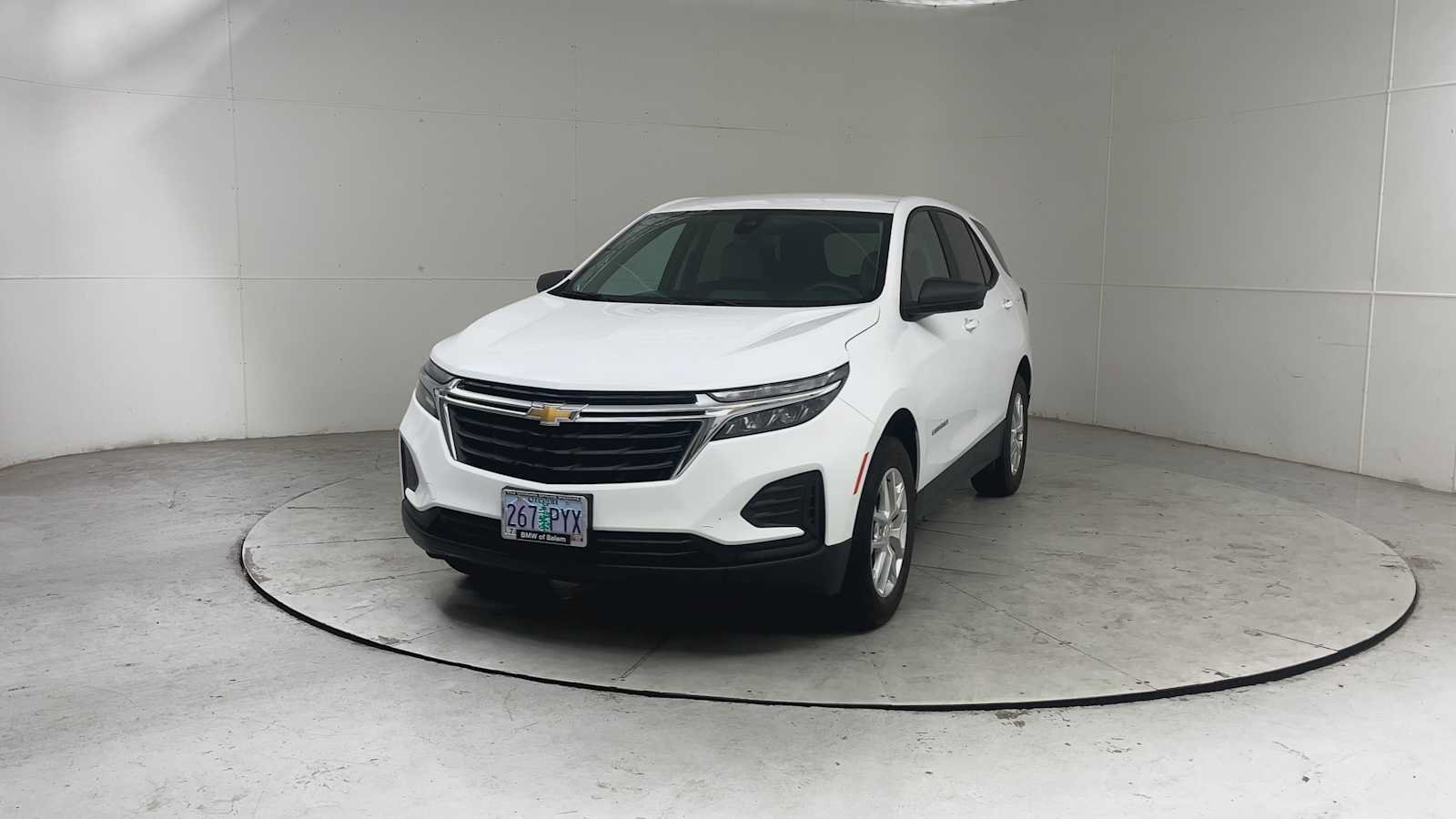 Used 2024 Chevrolet Equinox LS w/ LS Convenience Package AWD/4WD image 6