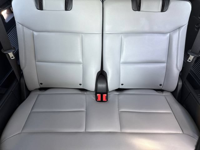 Certified 2021 Ford Explorer XLT w/ Equipment Group 202A RWD image 16