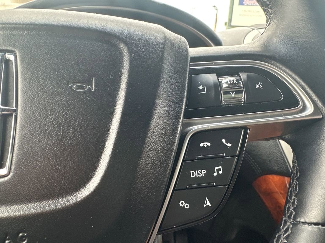 Used 2019 Lincoln Nautilus Reserve image 31
